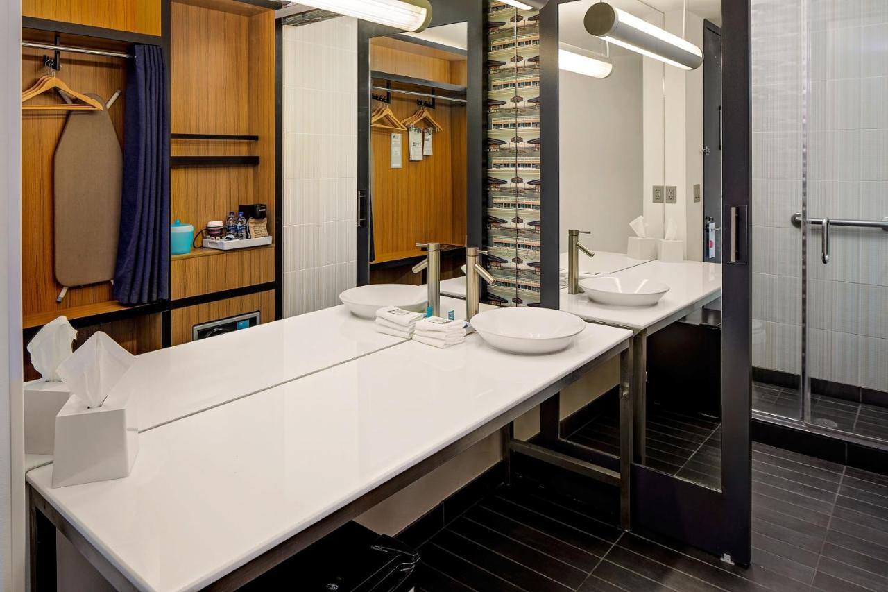 Hotel Aloft Chapel Hill Esterno foto