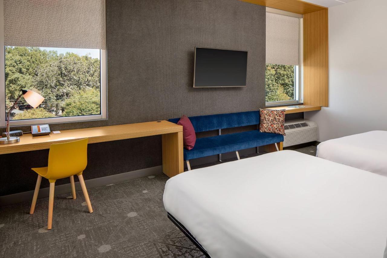 Hotel Aloft Chapel Hill Esterno foto