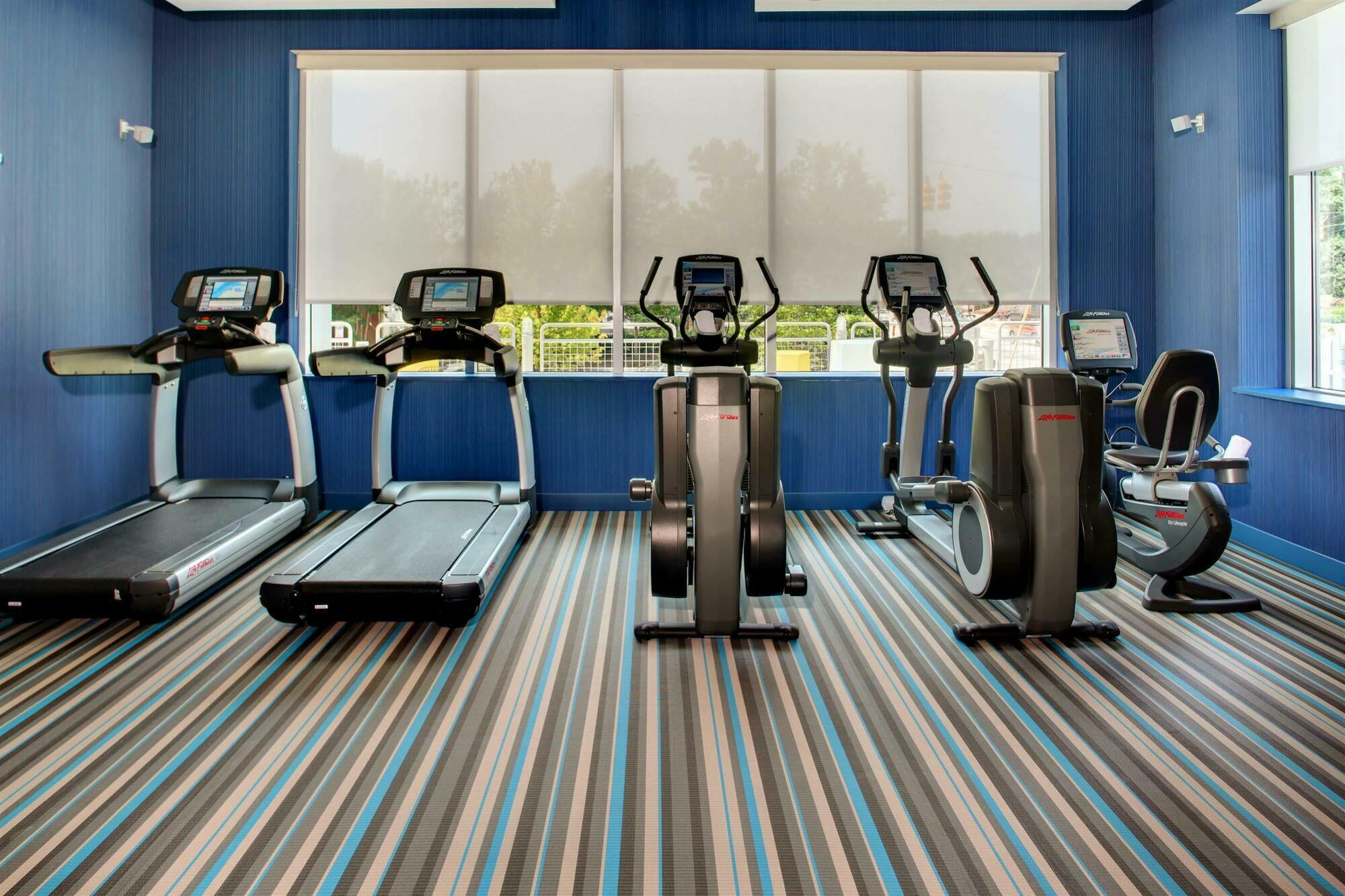 Hotel Aloft Chapel Hill Esterno foto